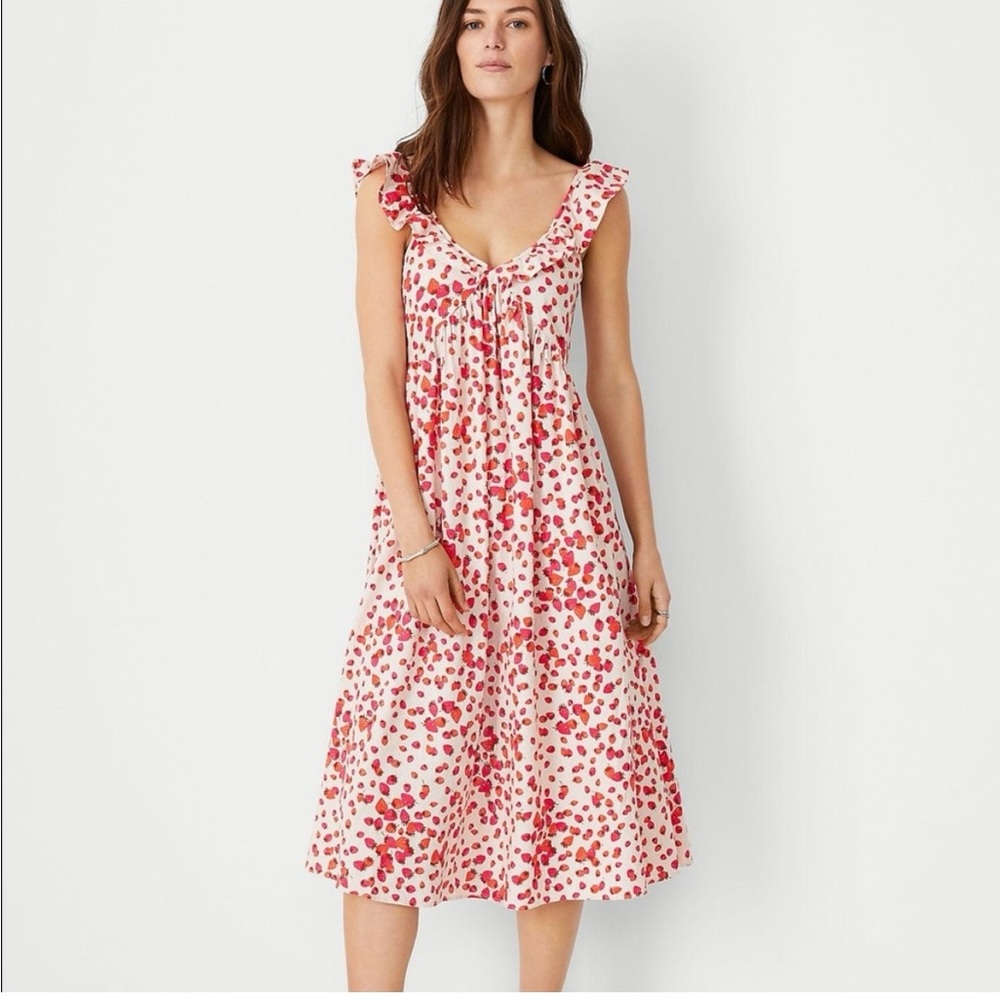 Ann Taylor | women’s size 6 NWT Strawberry Linen Blend Ruffle Sleeve Flare Dress